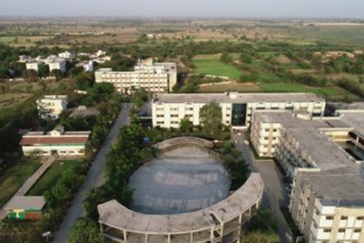 https://cache.careers360.mobi/media/colleges/social-media/media-gallery/18956/2018/11/8/Campus View of Sigma Institute of Science and Commerce Vadodara_Campus-View.jpg